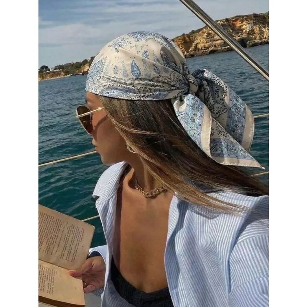 Light blue  Paisley scarf A1984